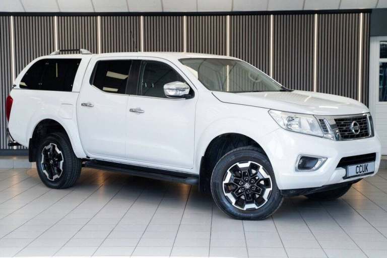 2021 Nissan Navara 2.3 dCi N-Connecta Pickup Double Cab 4dr Diesel Manual 4WD Euro 6 (s/s) (19 Pi...
