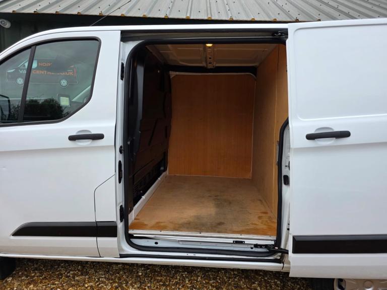 2022 Ford Transit Custom 2.0 EcoBlue 130ps L1 H1 Low Roof Trend Van * PLUS VAT *  PANEL VAN Diese...