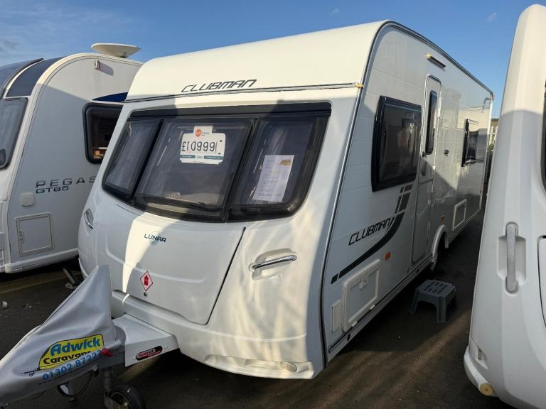 Lunar Clubman Sb Fixed Single Beds Full Rear Bathroom