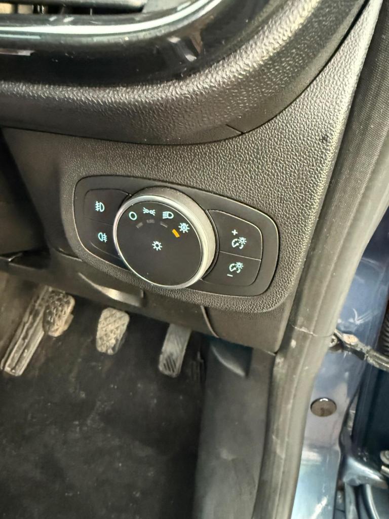 2019 Ford Fiesta 1.0T EcoBoost Active X Euro 6 (s/s) 5dr HATCHBACK Petrol Manual