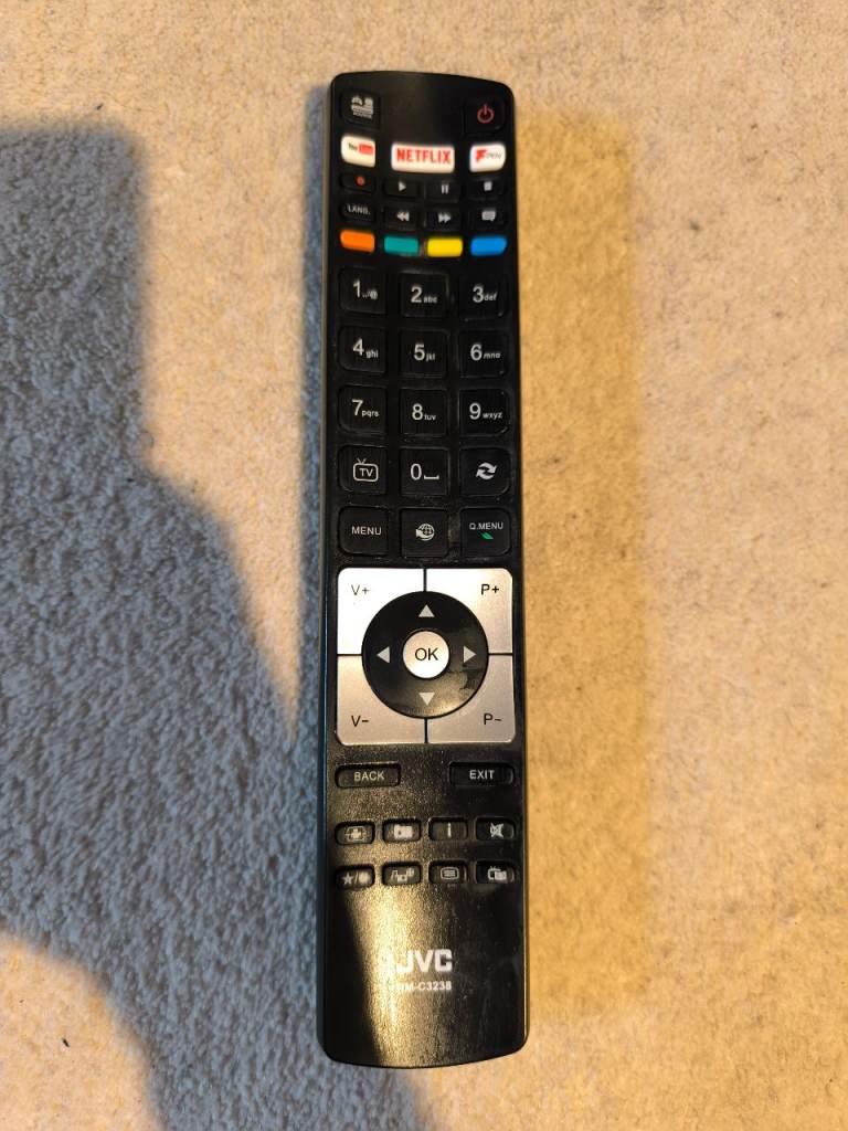 JVC 32" LED Smart TV with remote