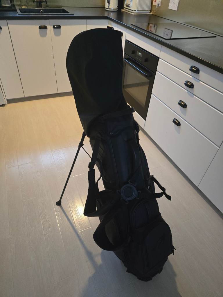 Benross Premium XT Golf Stand Bag with Rain Cover