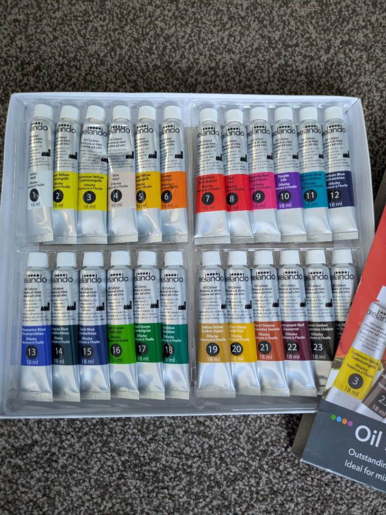Crelado Oil Paints Set 24 x 18ml Tubes