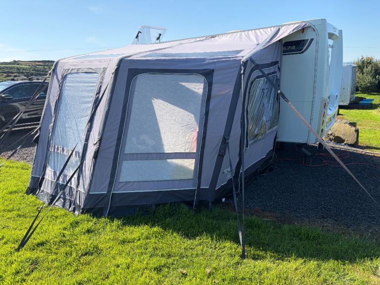 Vango Kalari 420 air awning 