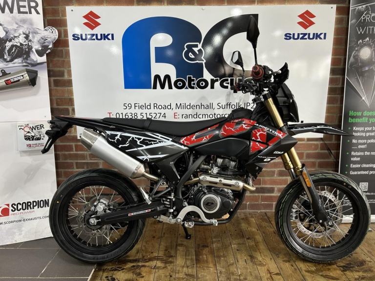 QJ Motor COV 125 S 125cc Super Moto 2 Year Warranty