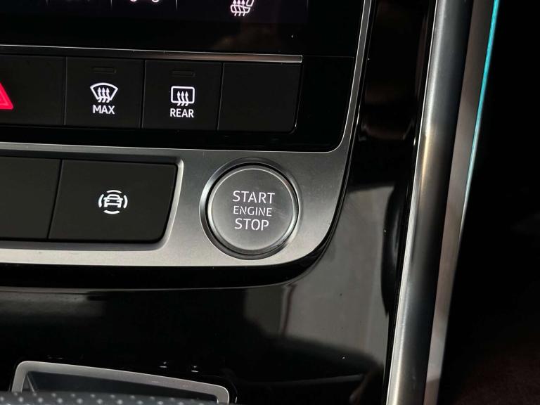 2019 Audi Q7 45 TDI Quattro S Line 5dr Tiptronic ESTATE DIESEL Automatic
