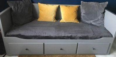 Ikea hemnes daybed with mattresses 