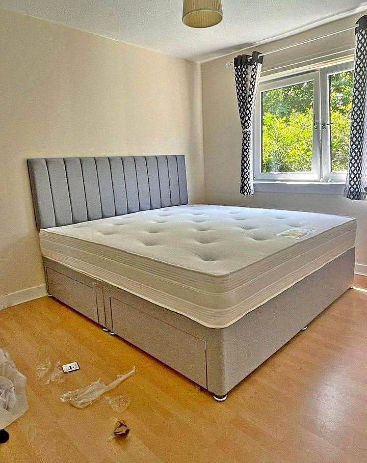 BRAND NEW Single ,Double And King Size ,Small Double & Super King Size Divan Bed With Mattress 🚚🚚