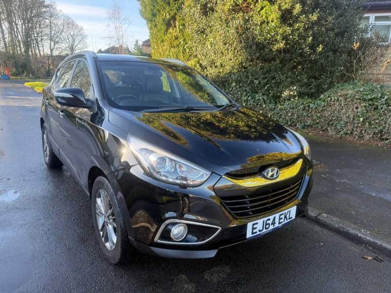 Hyundai ix35 SE 2.0 CRDi SUV 4WD 5 Doors with Long MOT&Half Leather Heated Seats&Low Mileage 99K