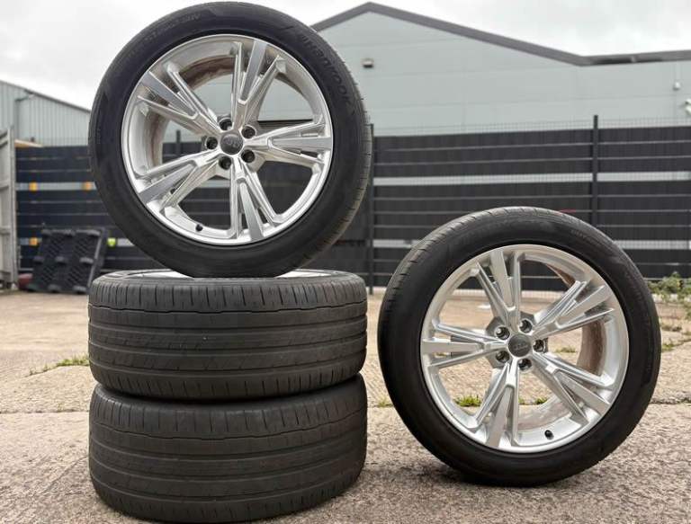 21" Genuine AUDI Q7 Q8 Alloy Wheels & Tyres 4M8601025H