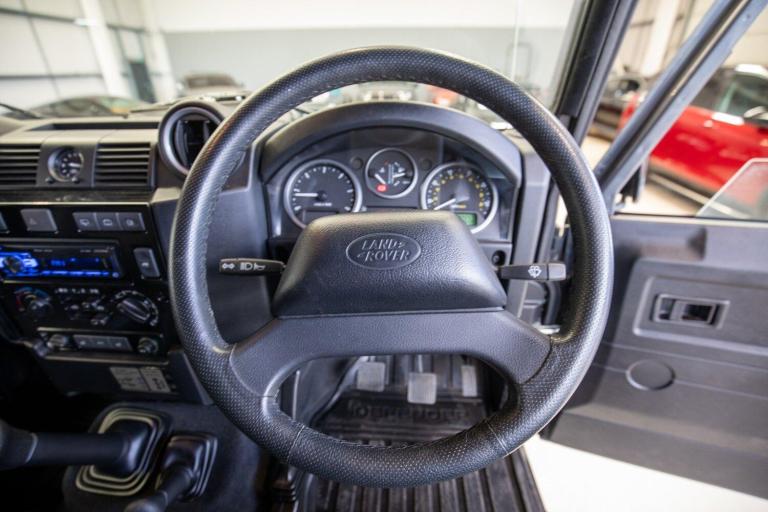 2015 Land Rover Defender XS Utility Wagon TDCi [2.2] PANEL VAN DIESEL Manual