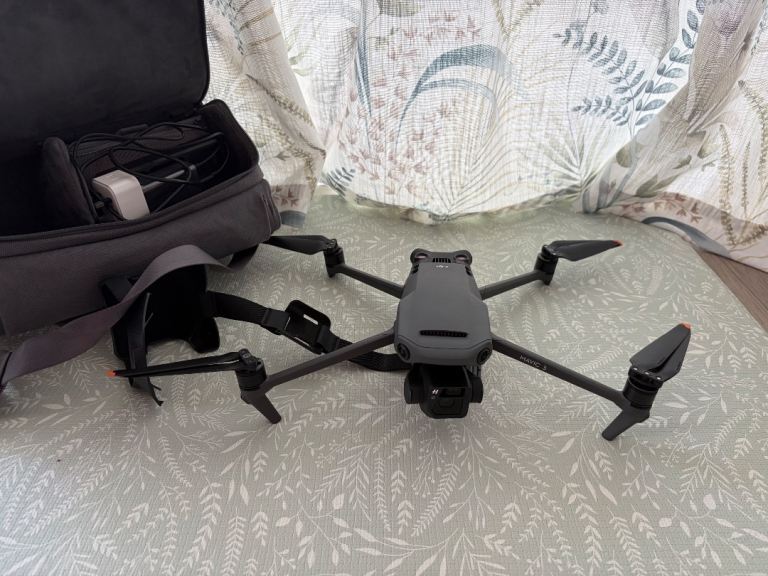 DJI Mavic 3 Drone – Excellent Condition – Was £1800, Now £1350