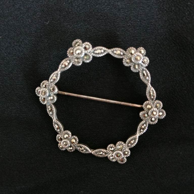 Sterling Silver & Marcasites Floral Brooch 