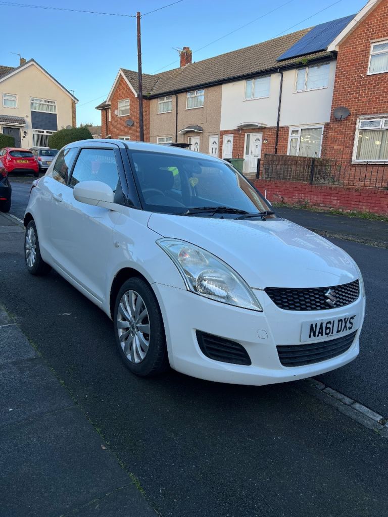 image for Suzuki, SWIFT, Hatchback, 2011, Manual, 1242 (cc), 3 doors