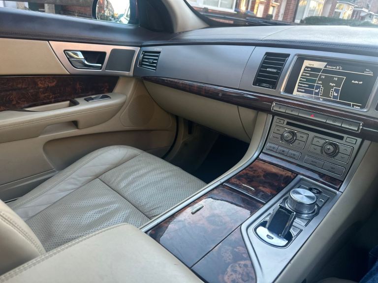 Jaguar, XF, Saloon, 2009, Other, 2993 (cc), 4 doors