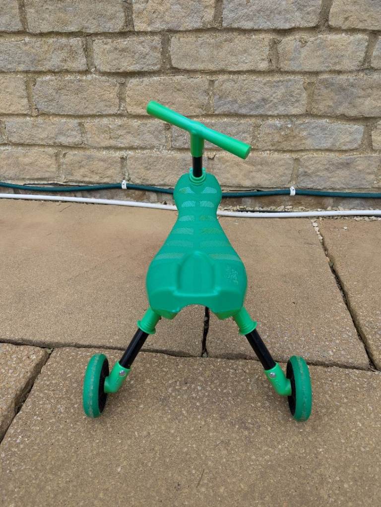 Kids Scuttlebug ride on toy trike Scuttle bug 