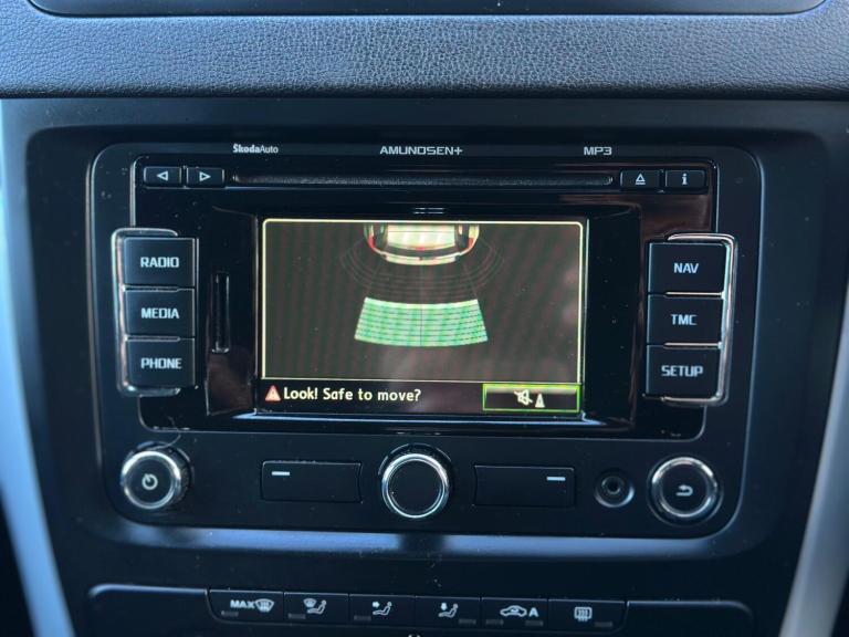 2011 Skoda Yeti 2.0 TDI SE Plus 4WD Euro 5 5dr HATCHBACK Diesel Manual