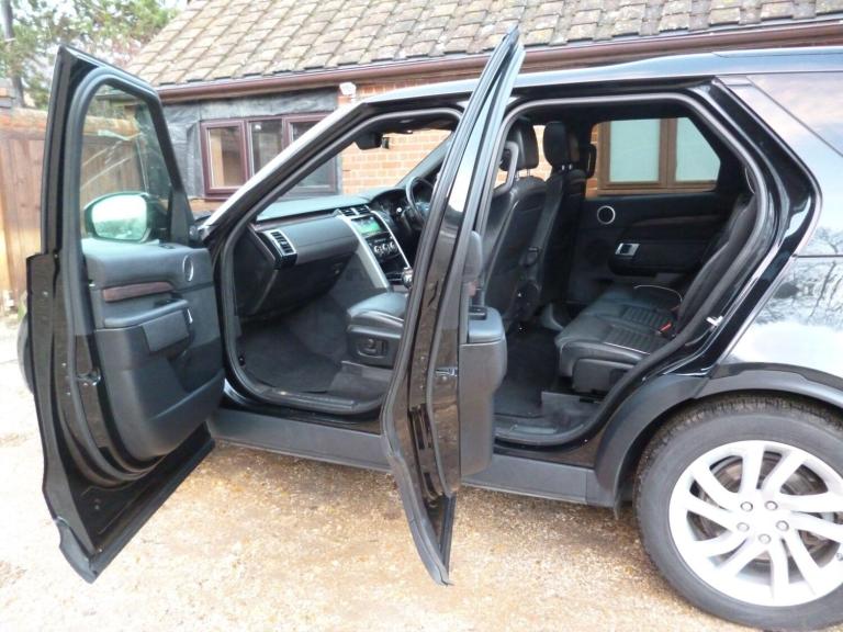 2019 Land Rover Discovery 3.0 SD V6 HSE Auto 4WD Euro 6 (s/s) 5dr ESTATE Diesel Automatic