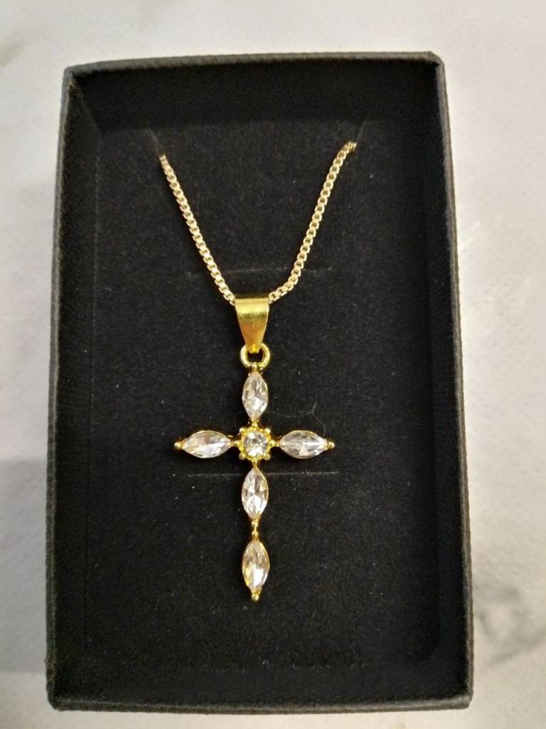 New gold plated cross and chain