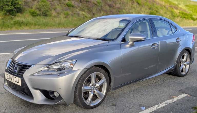 2014 Lexus IS 300h Premier 4dr CVT Auto SALOON Petrol/Electric Hybrid Automatic