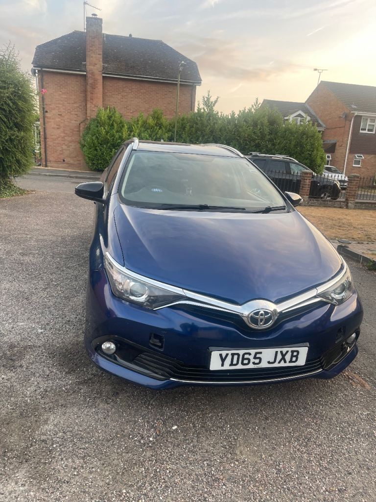Toyota, AURIS, Estate, 2015, Manual, 1598 (cc), 5 doors