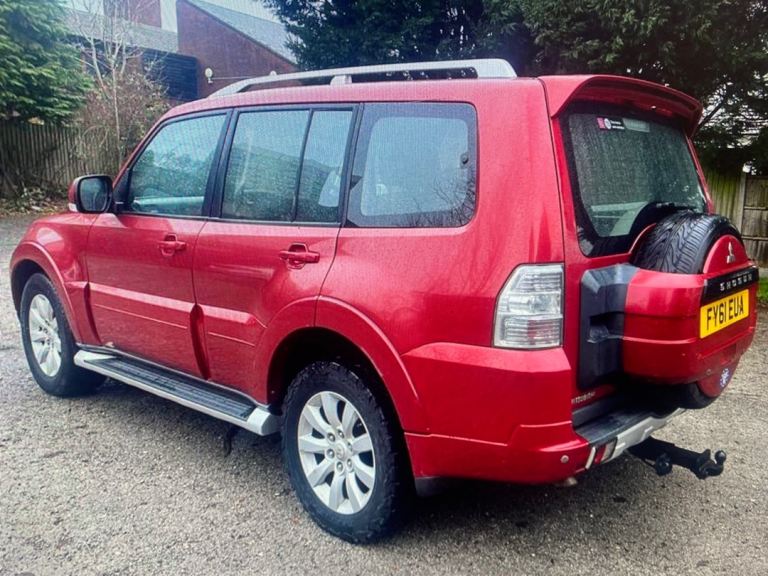 MITSUBISHI AUTOMATIC JEEP AUTO TRUCK 7 SEATER LARGE SUNROOF TOW BAR 