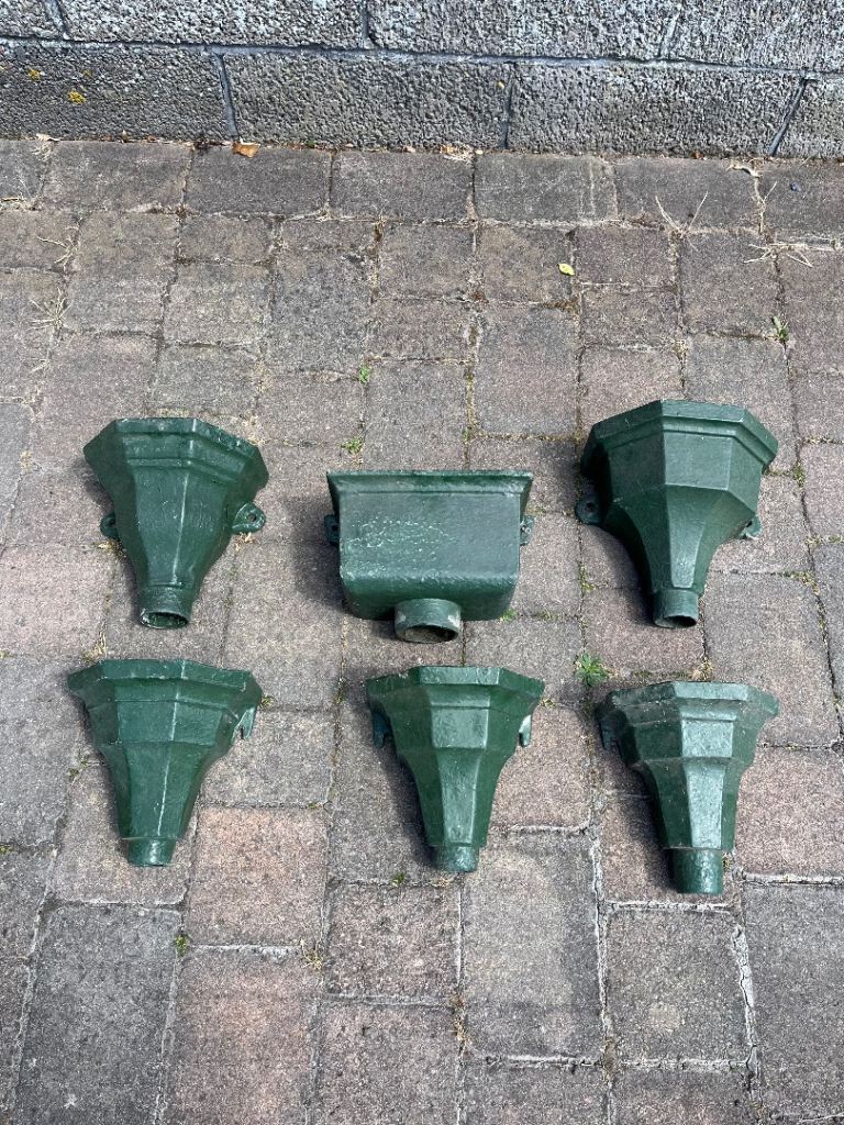 Cast Iron Hoppers x 6 