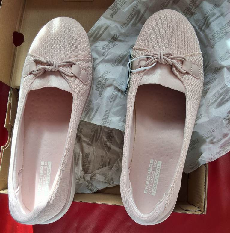 Skechers ON-THE-GO Flex Radiant-Rabbit Flats – Blush Pink, UK 6.5