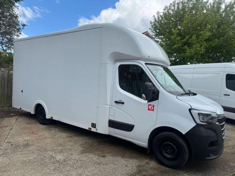 2022 Renault Master 2.3 Master 35 LWB Luton Diesel Manual