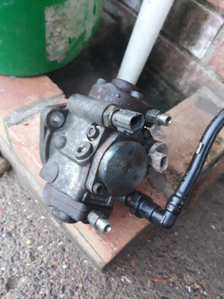 transit mk7 2.4 rwd diesel pump 2011 reg 