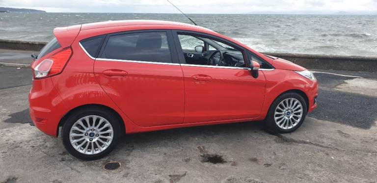 ford fiesta titanium diesel 2013 £1950