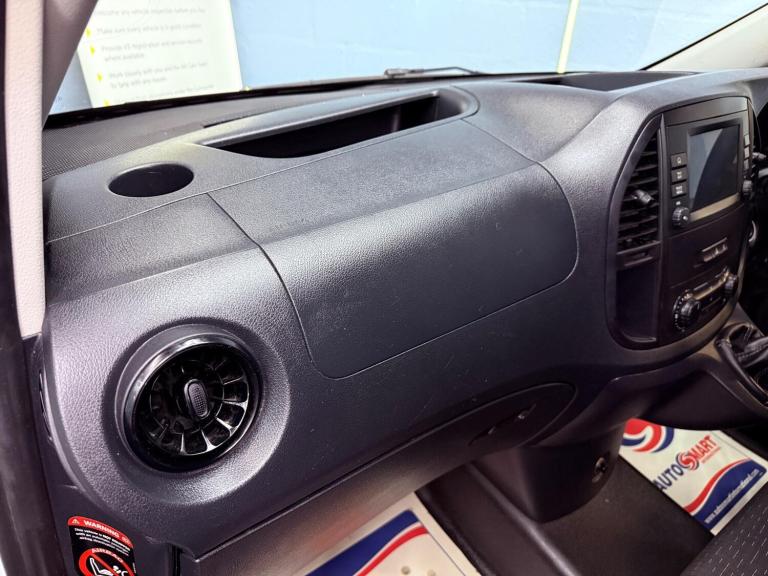 2020 Mercedes-Benz Vito 1.7 114 CDI Progressive FWD L2 Euro 6 (s/s) 5dr (LWB) PANEL VAN Diesel Ma...