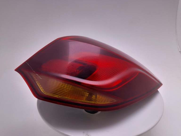 Vauxhall Astra Tail Light Rear Lamp O/S 2009-2018 5 Door Hatchback Rh 13319948