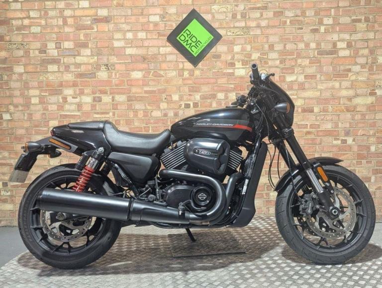 HARLEY-DAVIDSON STREET ROD 750 2021- LOW MILEAGE - SERVICED - LOVELY BIKE.