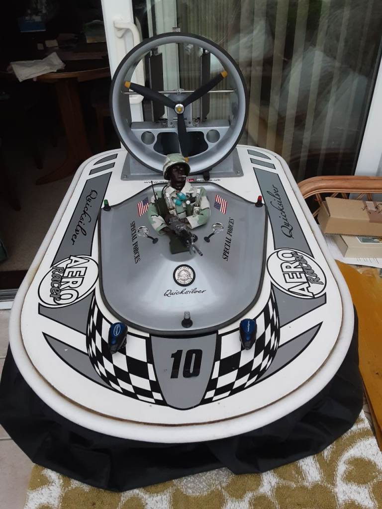 Model hovercraft -  Aero Racer
