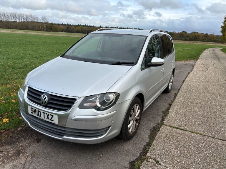 Volkswagen, TOURAN, MPV, 2010, Diesel Auto, 1968 (cc), 7 seats - 7  seater