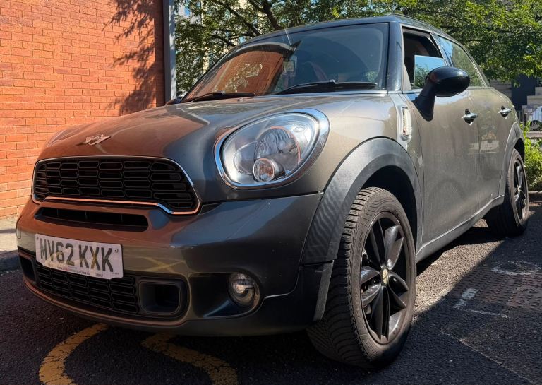 MINI COUNTRYMAN COOPER 2.0SD AUTO 143 FLAPPY PADDLE N47 BMW ENGINE