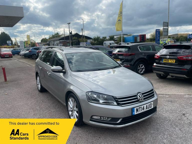 2014 Volkswagen Passat 1.6 TDI Bluemotion Tech Executive 5dr ESTATE DIESEL Manual