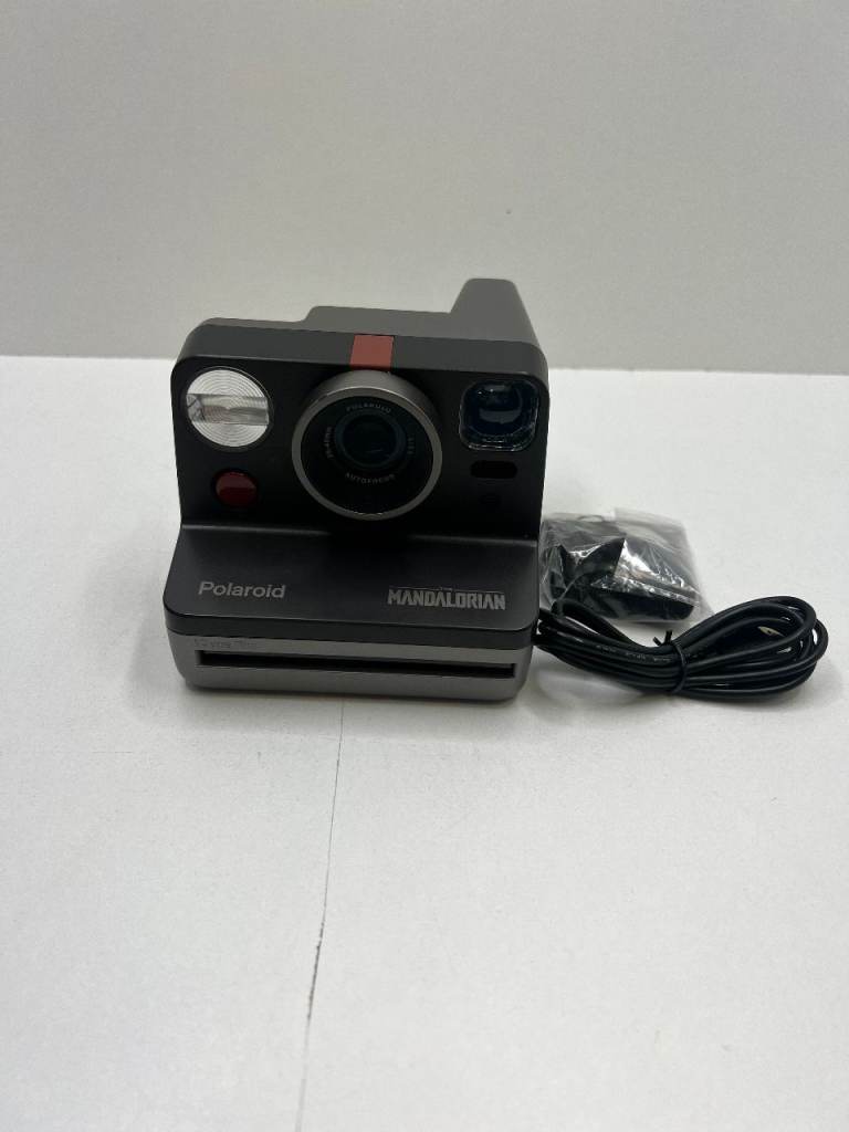 Polaroid Now Star Wars Madalorian Edition No printing paper