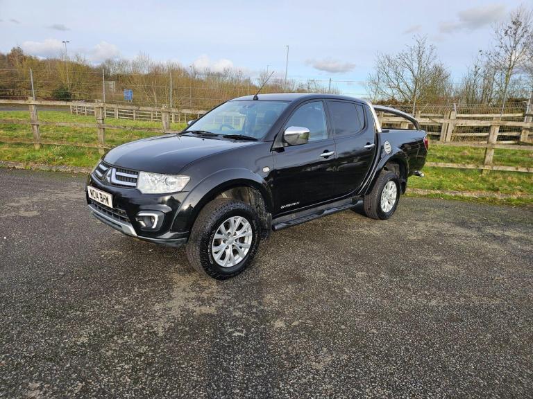 2014 Mitsubishi L200 Double Cab DI-D Barbarian 4WD Auto 176Bhp PICK UP DIESEL Automatic