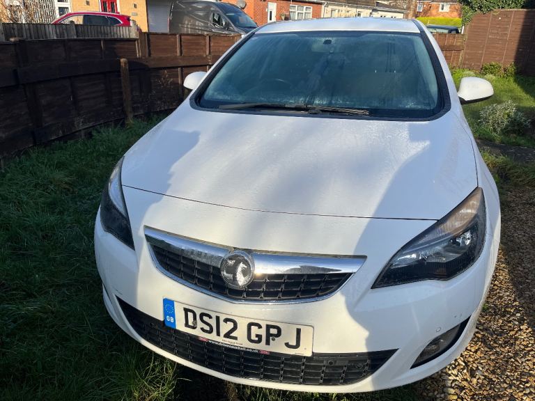 Vauxhall, ASTRA, Hatchback, 2012, Manual, 1398 (cc), 5 doors