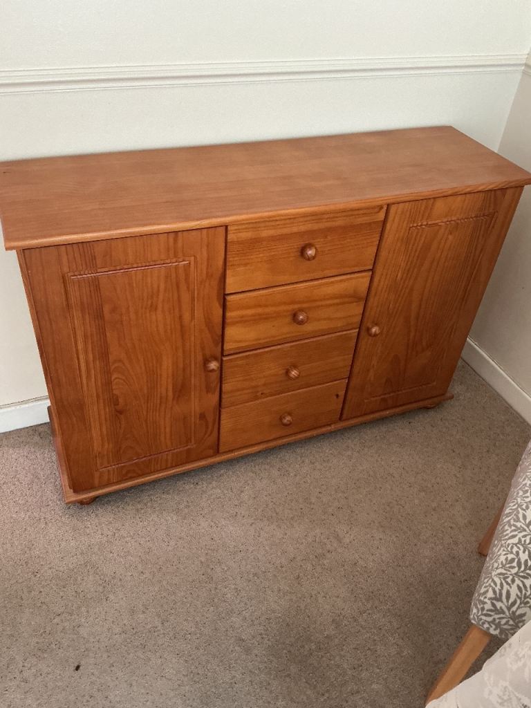Free free Sideboard 