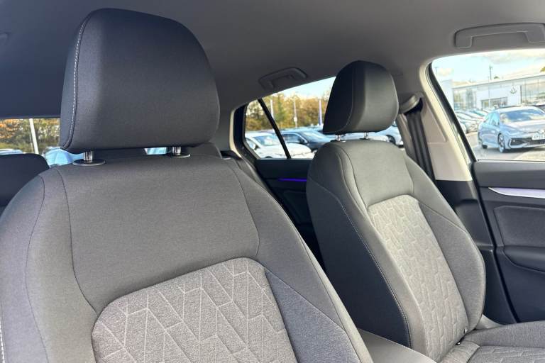 2025 Volkswagen Golf 1.5 eTSI 150 Match 5dr DSG Hatchback PETROL Automatic