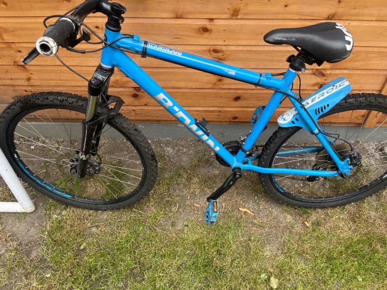 B-TWIN mountain bike 