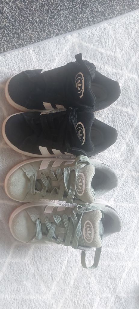 Adidas campus black or green