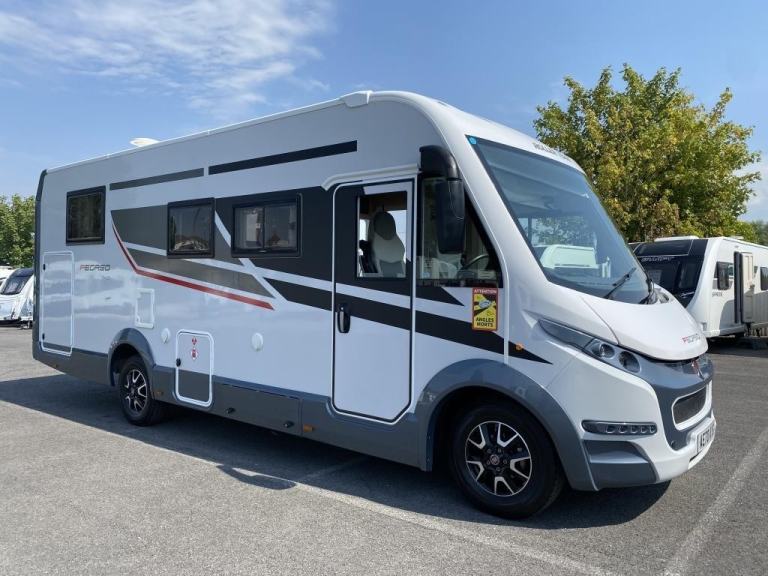 2020 (70) ROLLER TEAM PEGASO 740 LUXURY 4 BERTH MOTORHOME