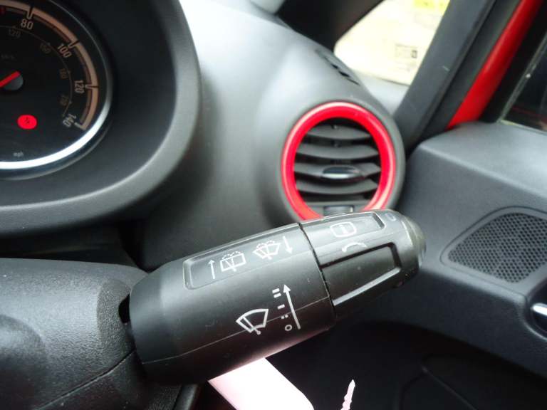 VAUXHALL CORSA 1.3 CDTi ecoFLEX Limited Edition Red Manual Diesel 2014