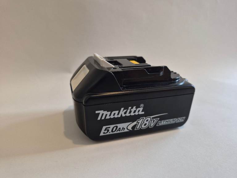 Makita 5Ah Battery (Delivery)