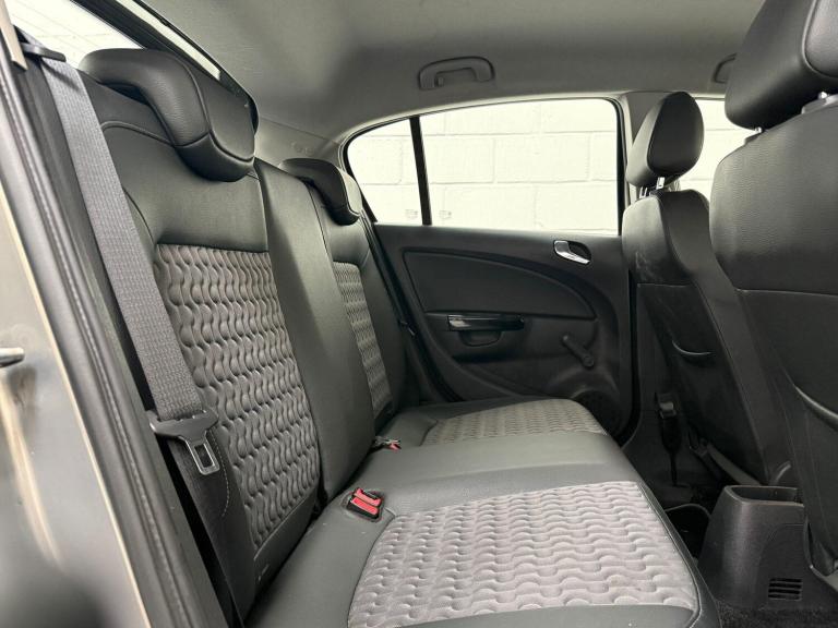 2013 Vauxhall Corsa 1.4 16V SE Auto Euro 5 5dr HATCHBACK Petrol Automatic