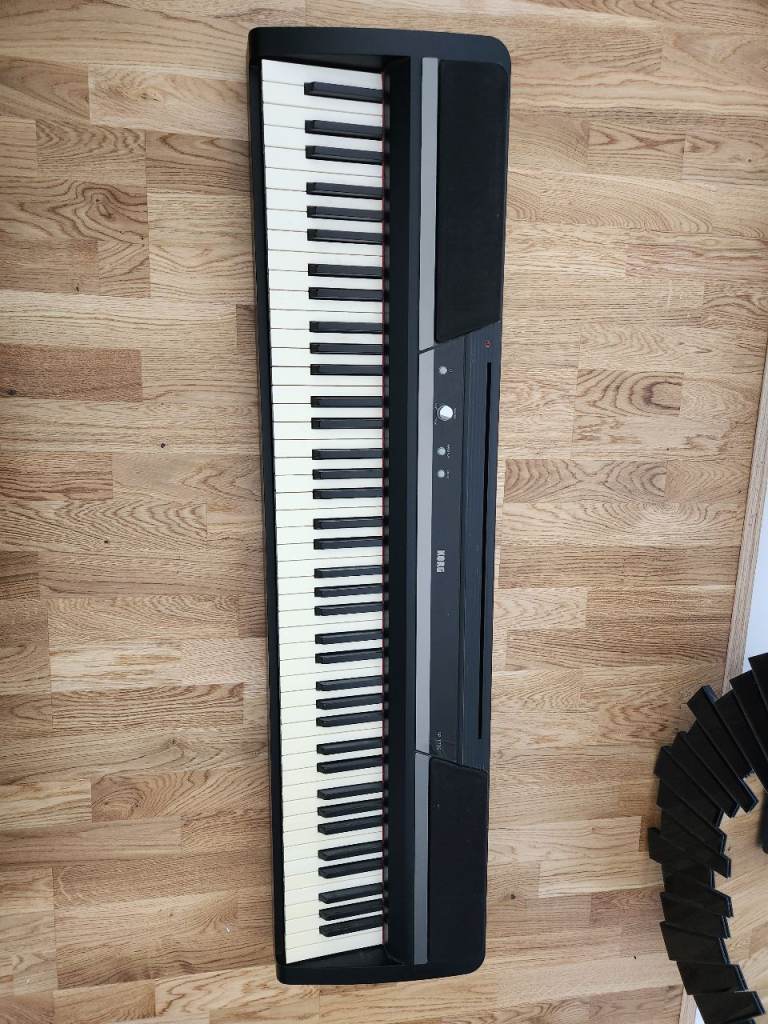 Piano keyboard